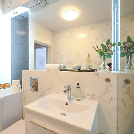 Rentplanet - Dworska Daire Krakow